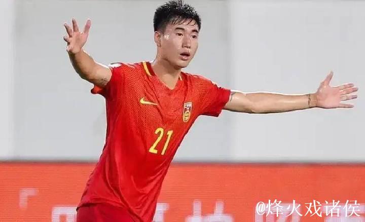 邓涵文与黄紫昌首次携手徐新,共同征战同一家中超球队,未来可期 邓涵文与黄紫昌首次携手徐新,共同征战同一家中超球队,未来可期